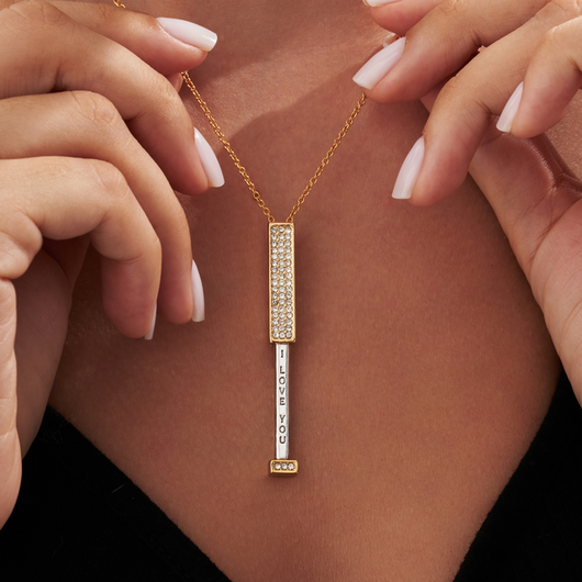 Collar I Love You + 1 Estuche con Luz de Regalo