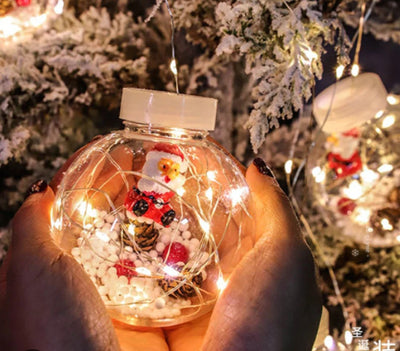 Cascada de Esferas con Monitos de Navidad (3 metros)